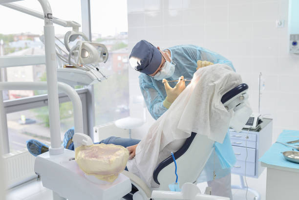Best Broken or Cracked Tooth Emergency Dentist in Island City, OR